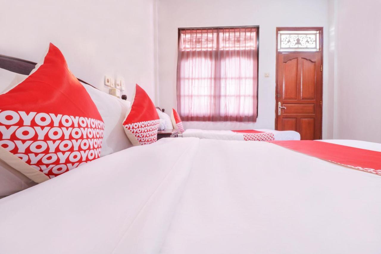 Oyo 2411 Taman Mekar Beach Inn 2 Kuta Lombok Kültér fotó