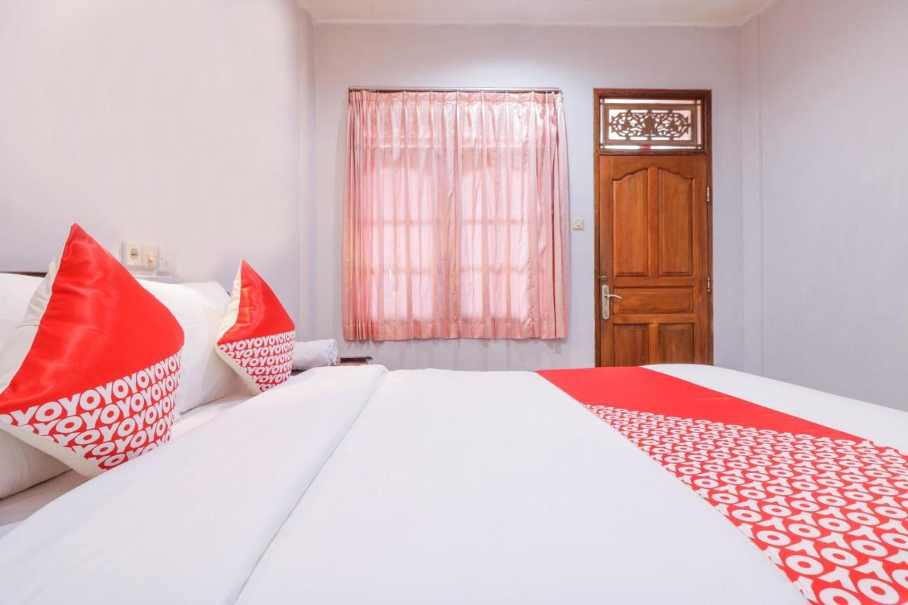 Oyo 2411 Taman Mekar Beach Inn 2 Kuta Lombok Kültér fotó