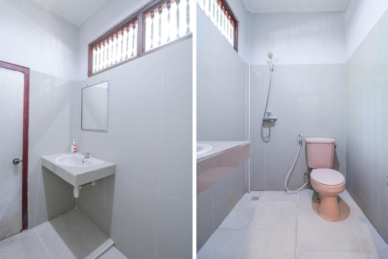 Oyo 2411 Taman Mekar Beach Inn 2 Kuta Lombok Kültér fotó