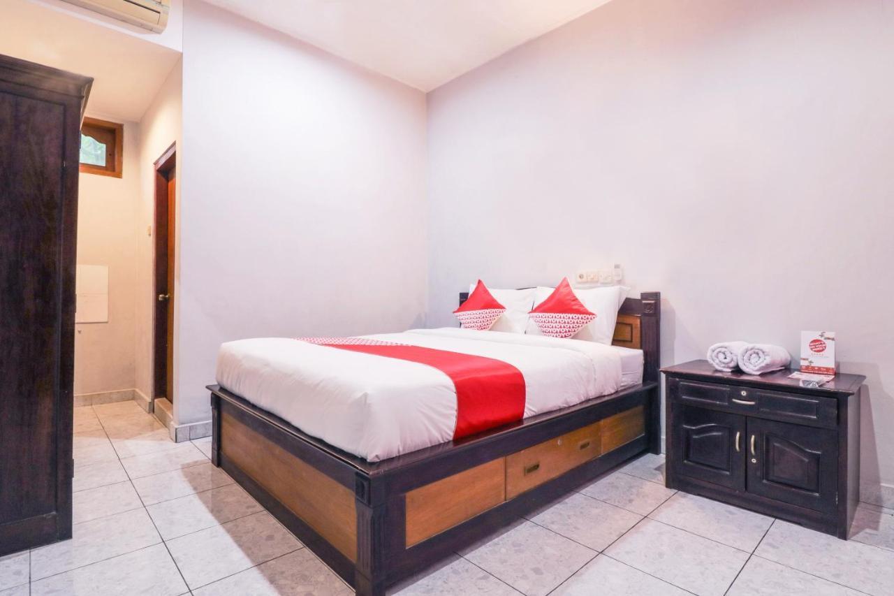 Oyo 2411 Taman Mekar Beach Inn 2 Kuta Lombok Kültér fotó